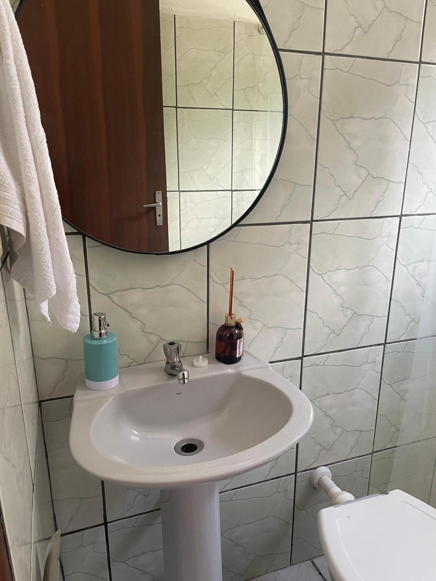 Kitnet Moriyah Villa Илябела Екстериор снимка